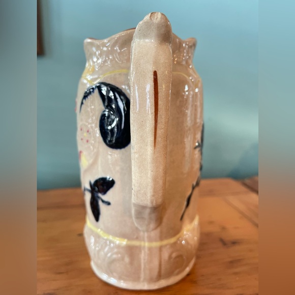 Rare 1880s Antique Victorian English Majolica Pitcher Cream w Lovely Flowers 🌺 - Picture 5 of 17